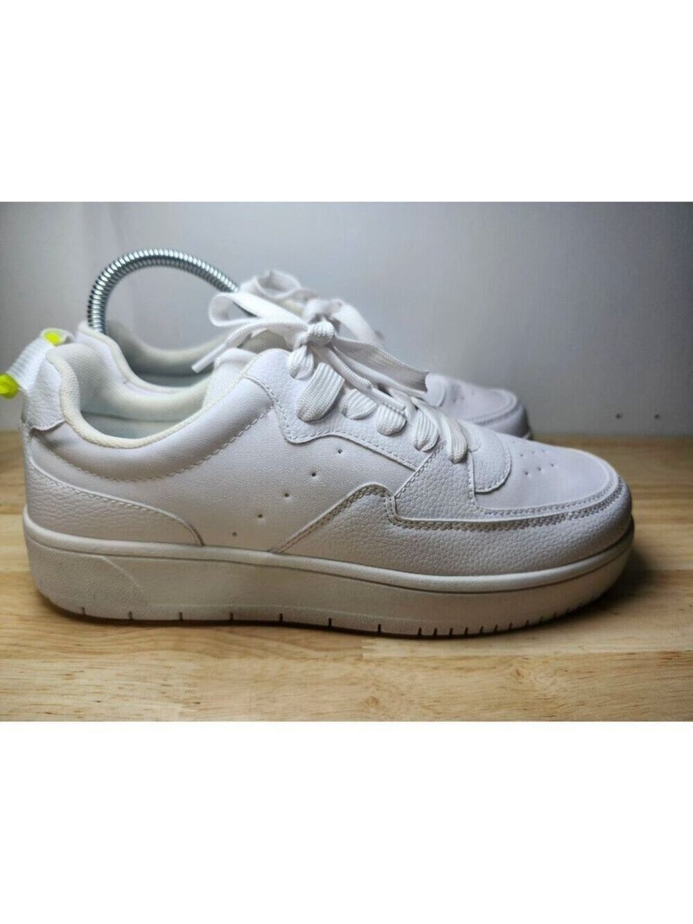 H&M sneakers White US 6.5